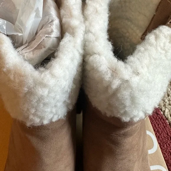 JustFab Tan Heeled Boots with Cream Fur Trim - Picture 10 of 13
